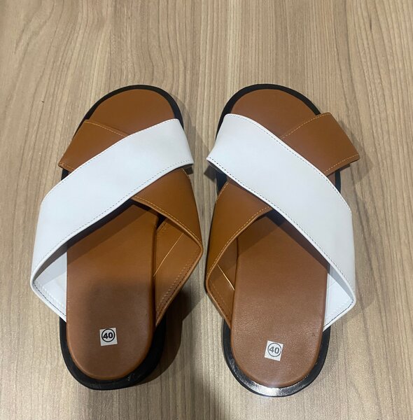 Sandales élégante croisé