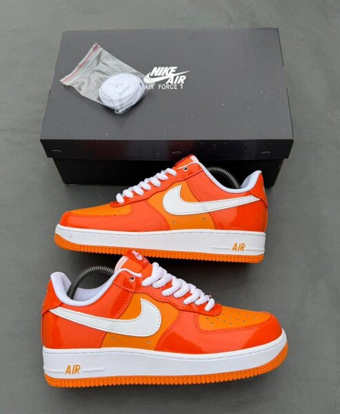 Nike Air Force 1 Orange