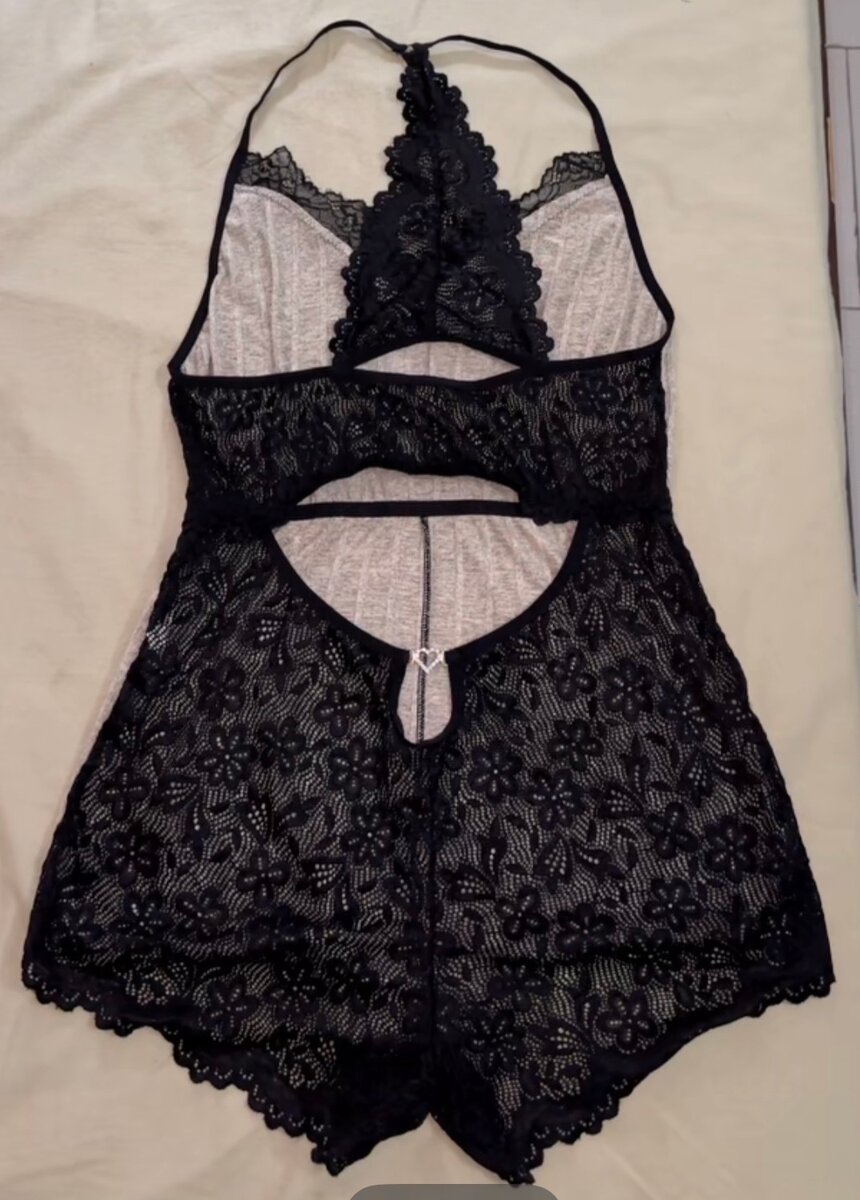 Combinaison en dentelle sexy