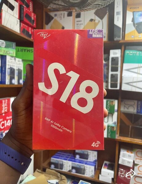 Smartphone Itel S18 4G