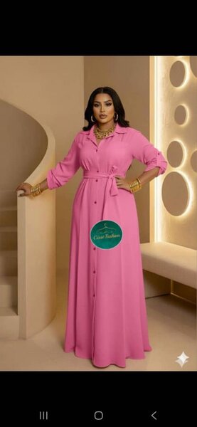 Robe Élégante Longue Ceinturée