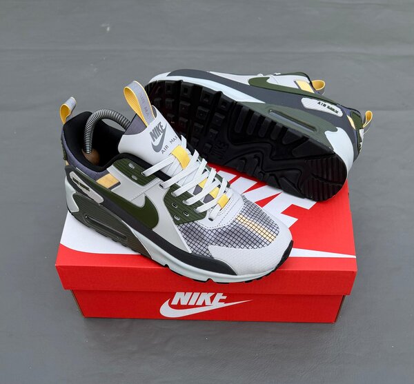 Nike Air Max Homme Modernes