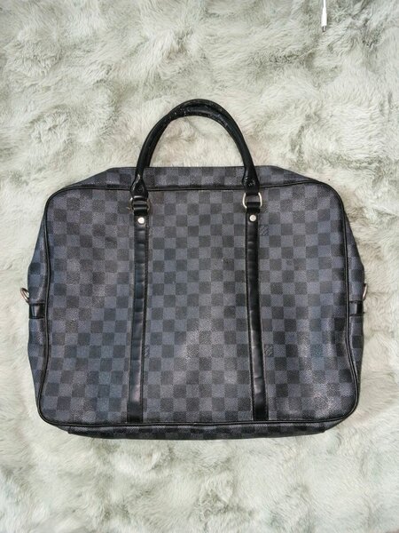 Sac à main élégant en cuir