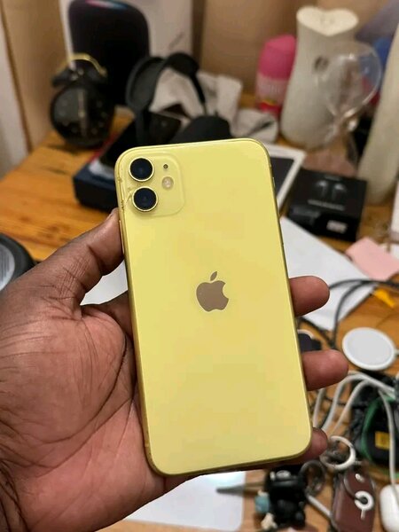 iPhone 11 Jaune - 128Go