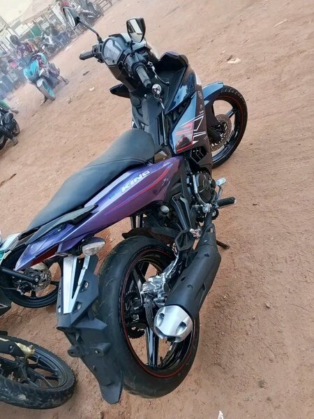 Yamaha Exciter 150 Moto Sportive