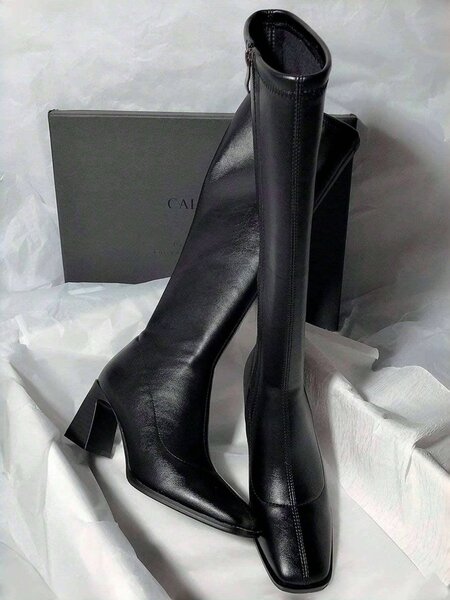 Bottes cuir élégantes femme