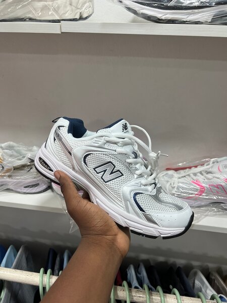 New Balance 530