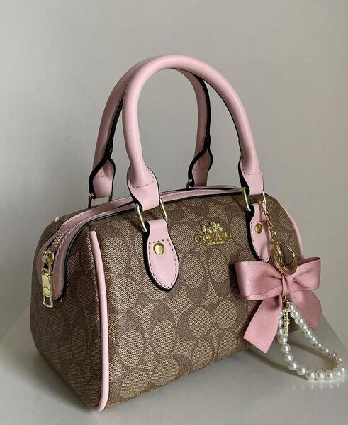 Sac à main COACH en cuir rose