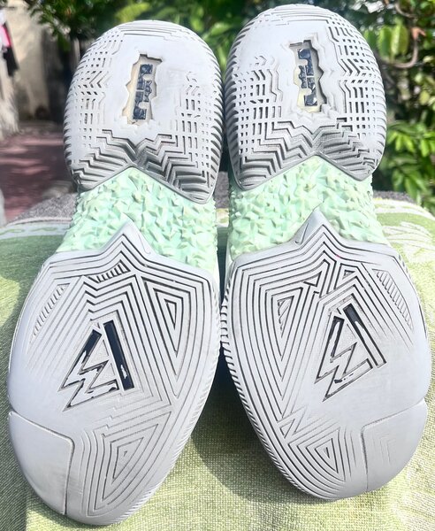 NikeAmbassador 13 'Empire Jade