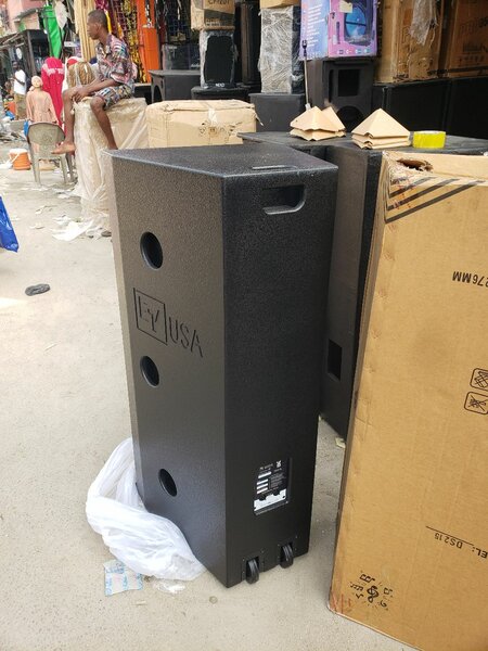 Baffle EV DS215 colonne import