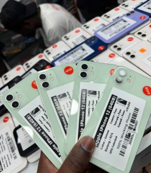 iPhone 12 64GB - Vert