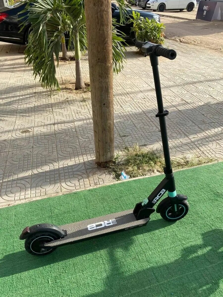 Trottinette électrique moderne