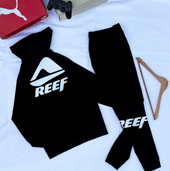 Ensemble de sport noir REEF