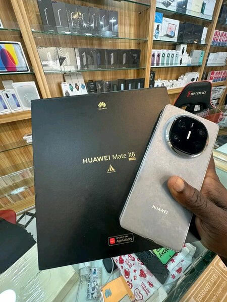 Huawei Mate X6 Smartphone
