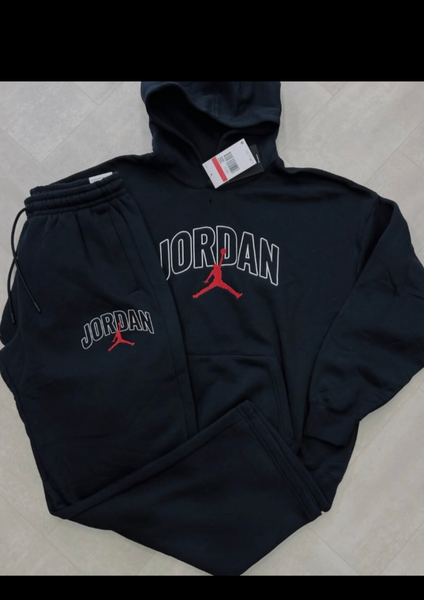 Ensemble survêtement Nike Jordan