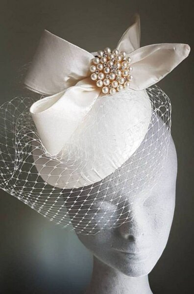 Fascinateur mariage blanc perles