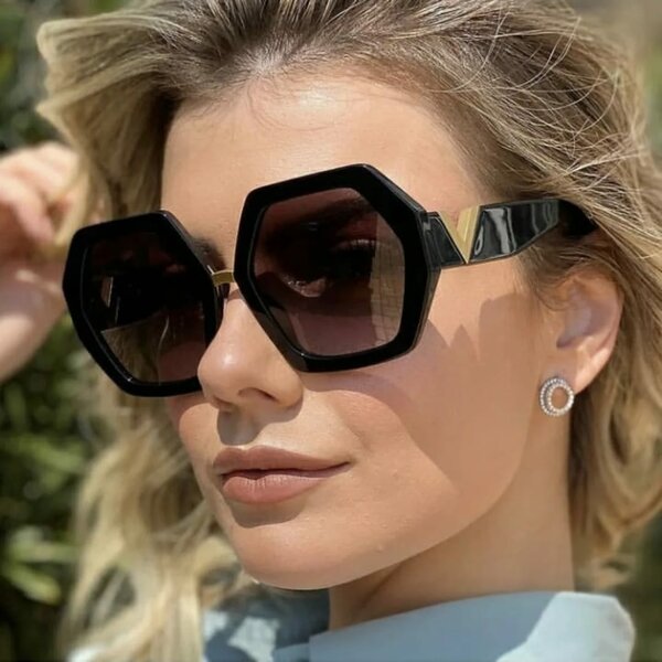 Lunettes de soleil polygonales élégantes