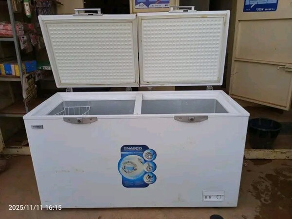 Congélateur Coffre Double Porte