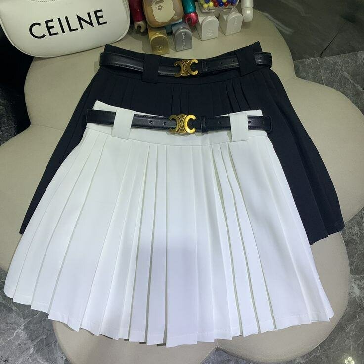 Jupe courte plissée pour femme
