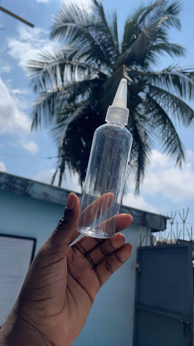 Plastic Squeeze Bottle 250ml