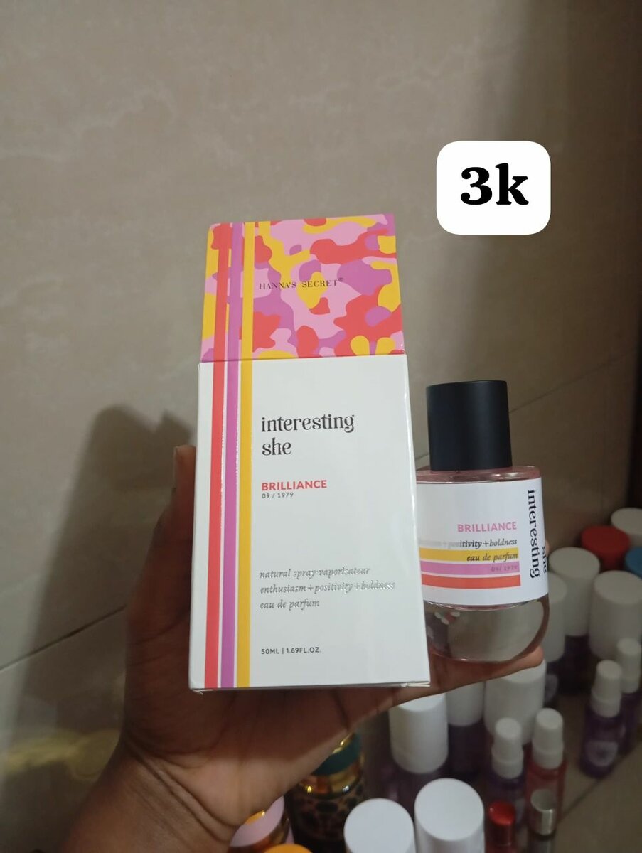 Parfum "Interesting She"