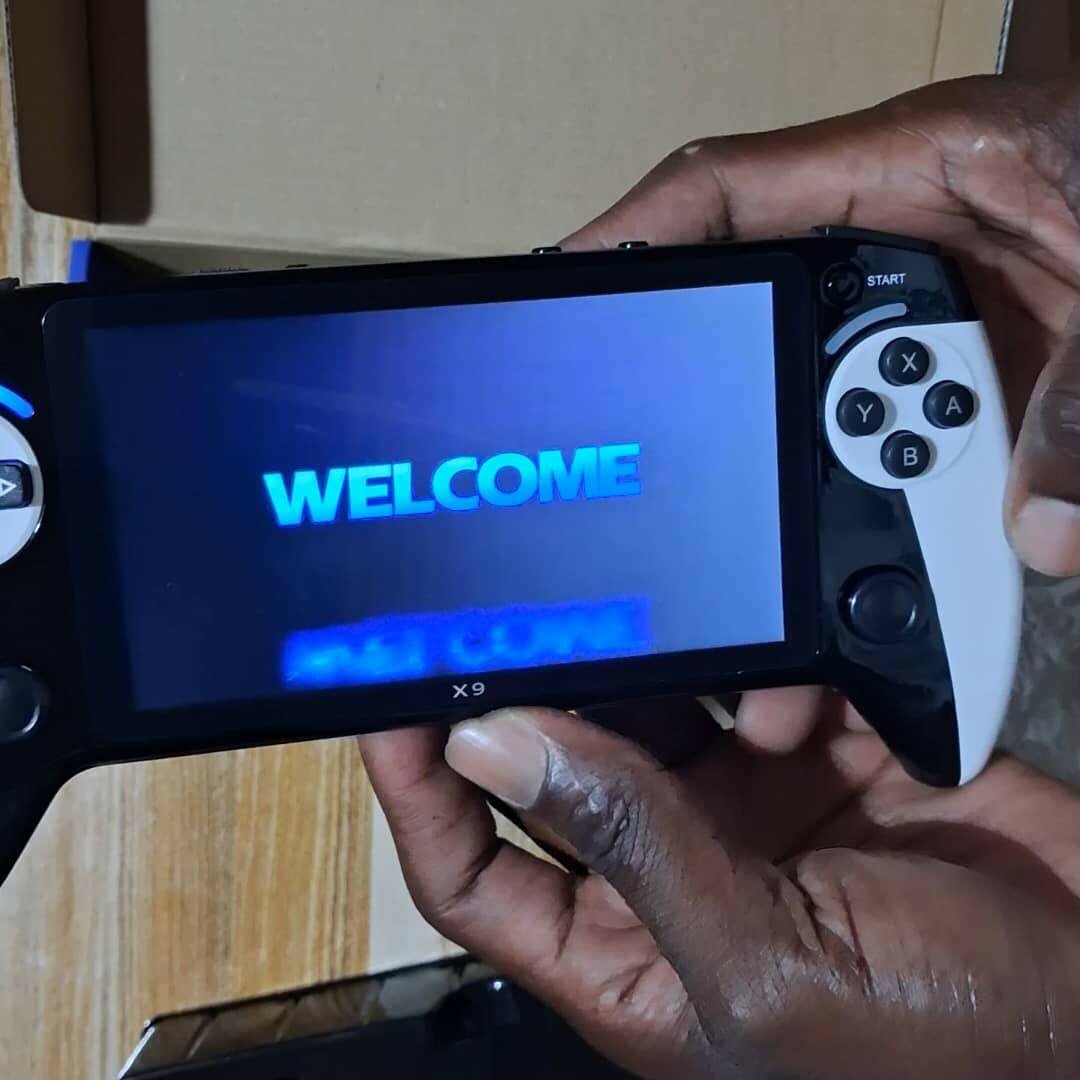 Console portable X9 rétro