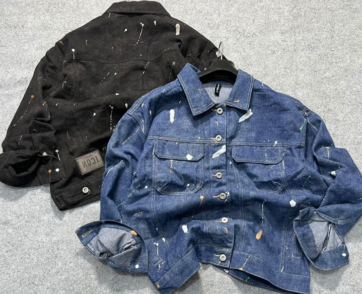 Veste en jean artistique