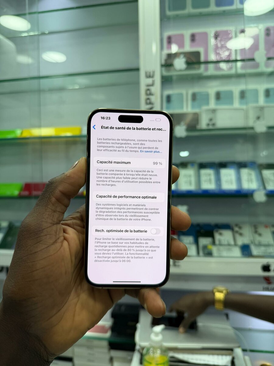 14 pro 128Go tout passe