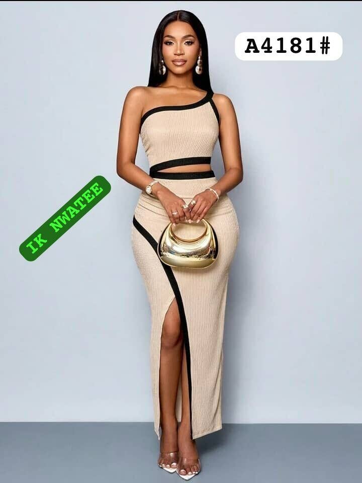 Robe élégante sans manches