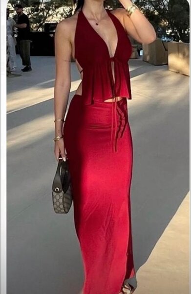 Robe longue dos nu élégante