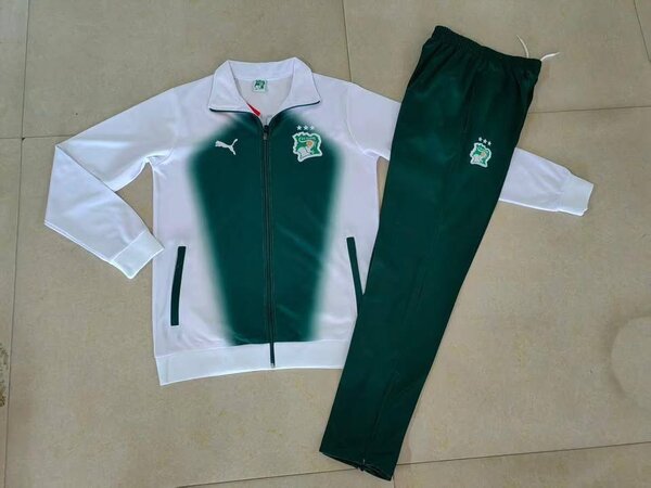 Survêtement sportif élégant