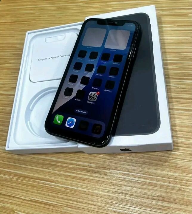iPhone 11 - 64GB Noir