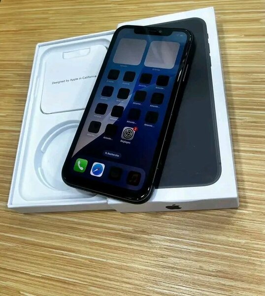 iPhone 11 - 64GB Noir