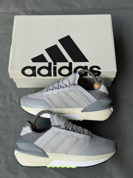 Chaussures Adidas tendances