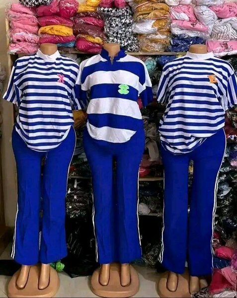 Ensemble femme chic bleu et blanc