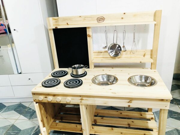 Cuisinette en bois pour enfants