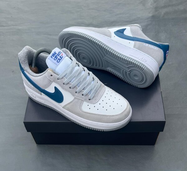 Nike Air Force 1 Classics