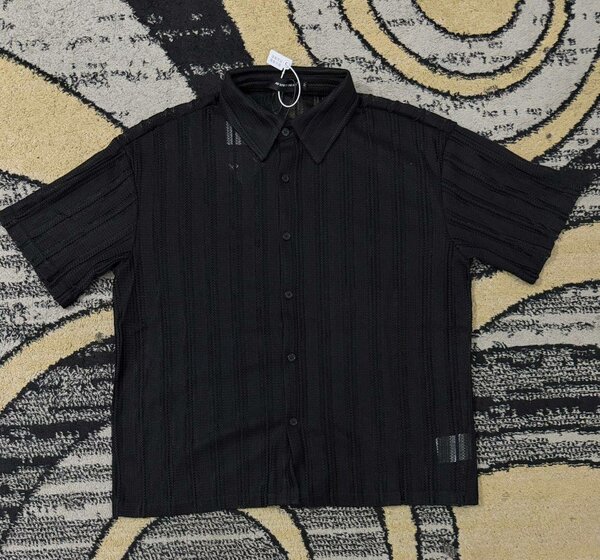 Chemise noire en maille pour homme