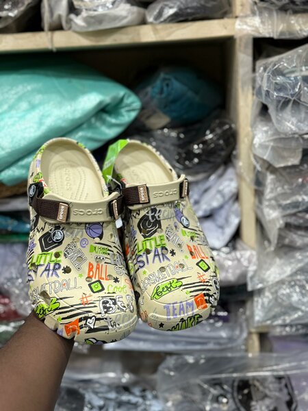 Sabots colorés pour enfants