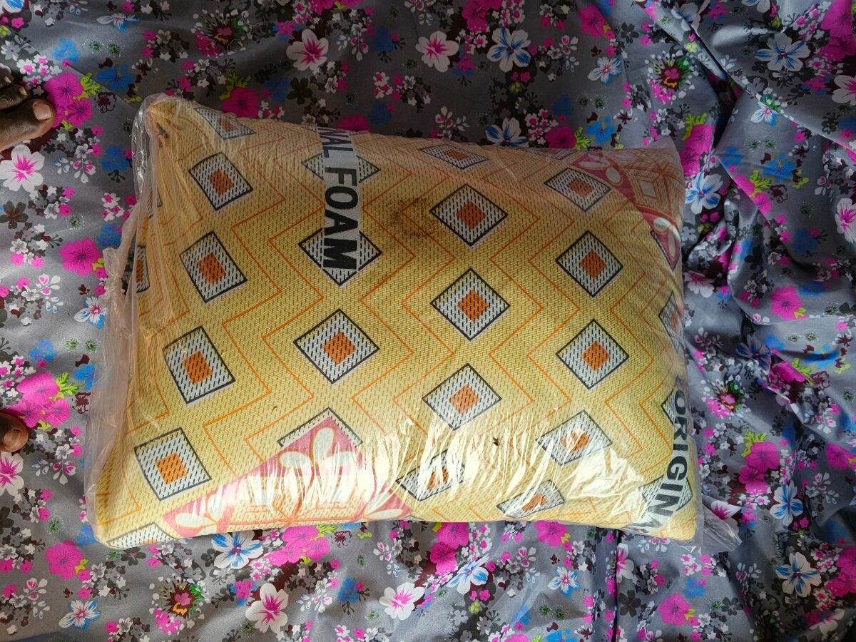 Oreiller en mousse original confortable