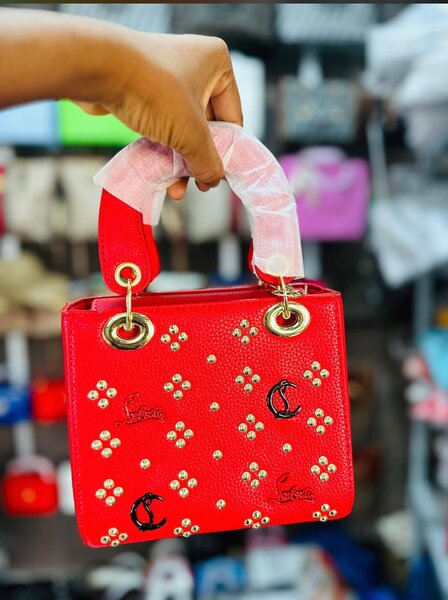 Sac élégant à ornements