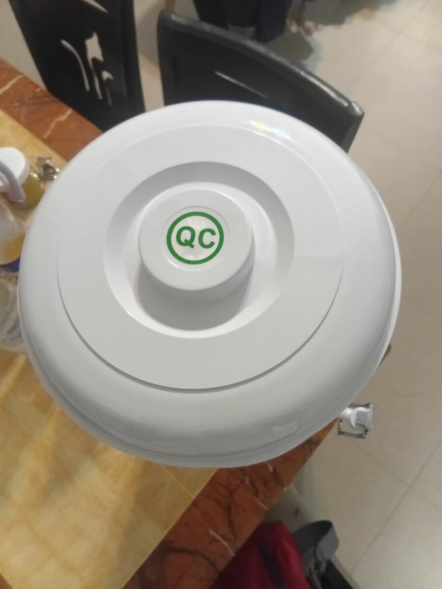 Purificateur d'eau à gravité