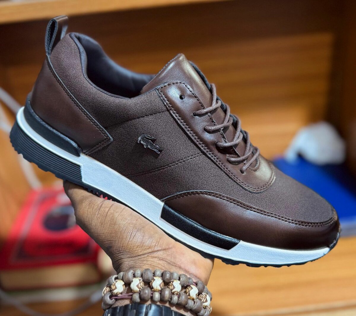 Chaussures Lacoste pour homme