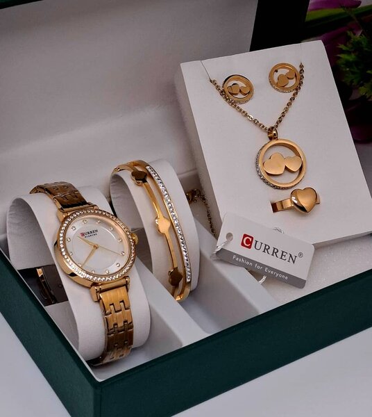 Ensemble Montre et Bijoux Qurren