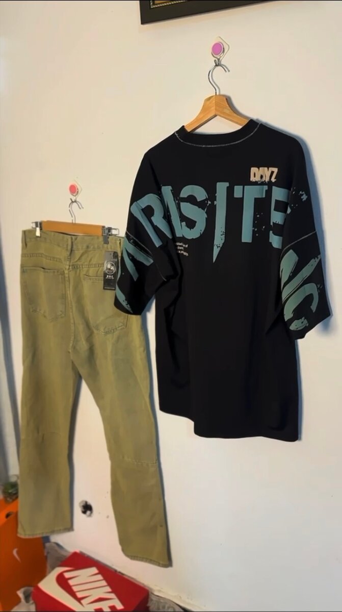 T-shirt noir homme DM7 Parisite