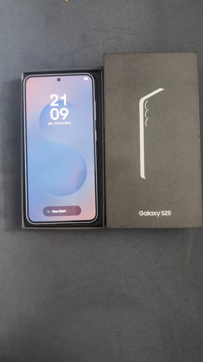 Galaxy S25 - Smartphone