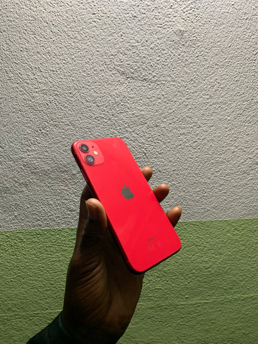 iPhone 11 simple 64gb(sans ID)