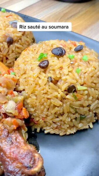 Délicieux plat de riz épicé