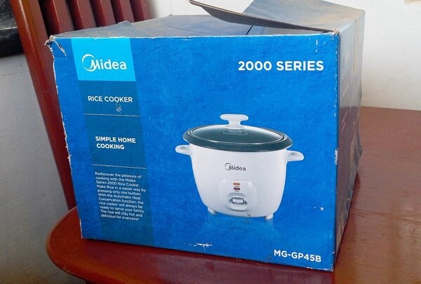 Cuiseur Riz Midea 2000 Series