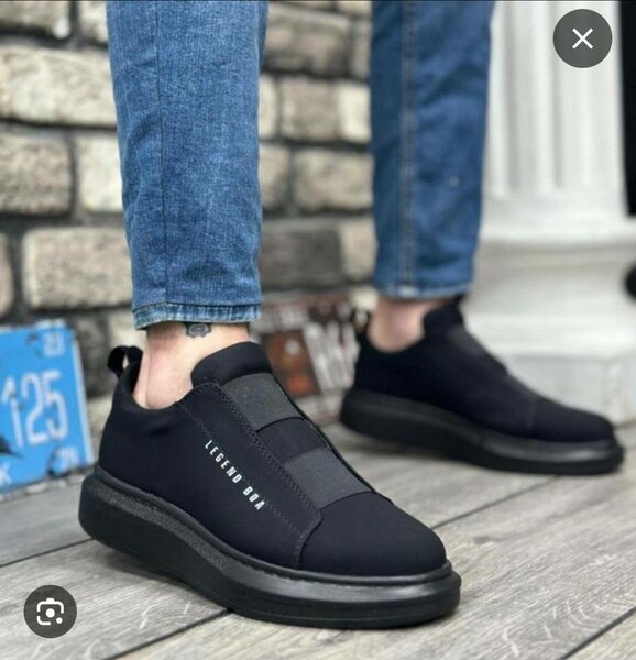 Sneakers modernes et confortables